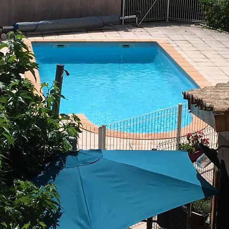 Residence Le Grand Virage Pont-de-Labeaume Екстер'єр фото